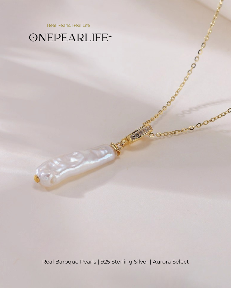 Eira – AAA Quality Natural Baroque Long Teardrop Pearl Pendant | 8×12mm | 18K Gold Vermeil orr 925 Sterling Silver Onepearlife