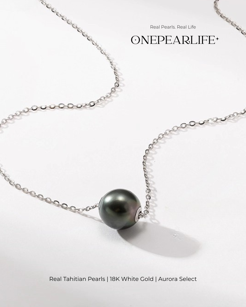 Obsidiana – Natural Tahitian Black Pearl Round Pendant Necklace | 18K Gold | 9–9.5mm