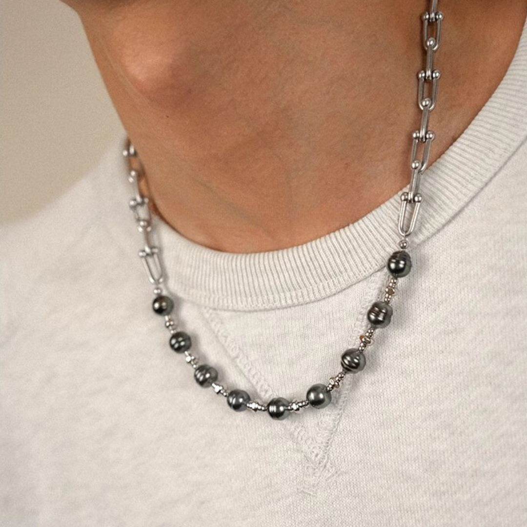 Can pearls be worn by men?