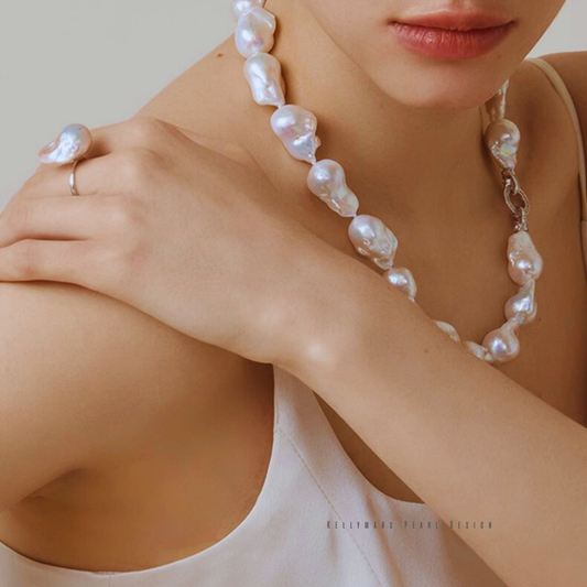 Gaia – 14–16mm Natural White Baroque Pearl Necklace
