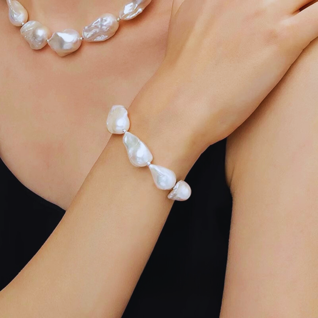 14-16mm White Baroque Freshwater Pearl Bracelet - AAA Quality