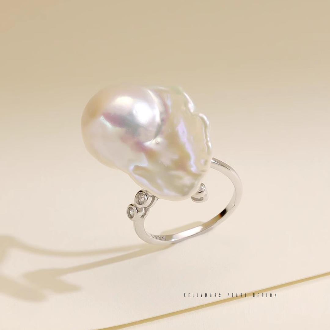 Vesper – 14–16mm Natural Baroque Pearl Adjustable Open Ring