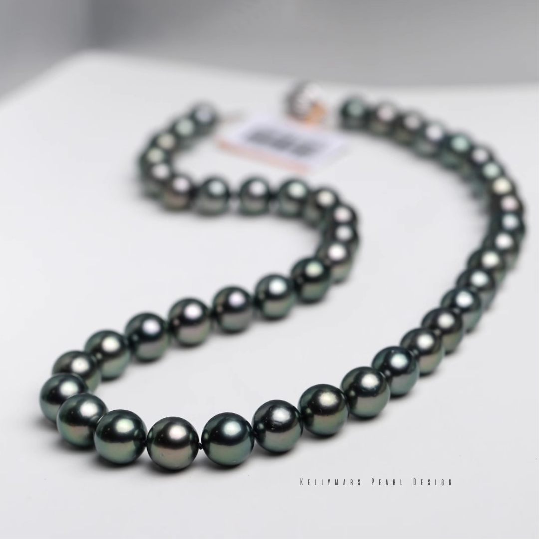 Vanta – 9–9.5mm 18K Solid Gold Tahitian Black Pearl Necklace