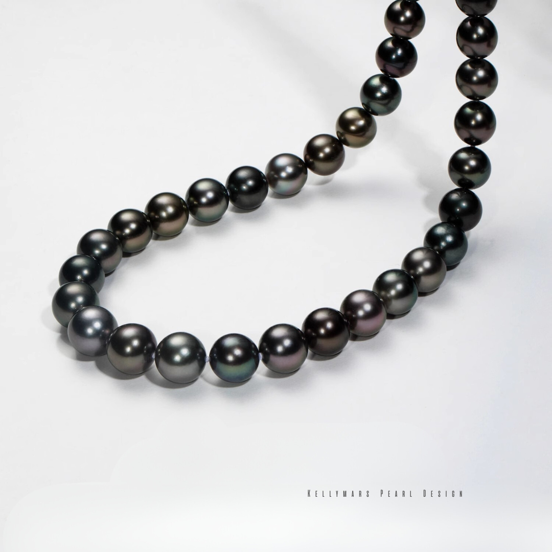 Vanta – 9–9.5mm 18K Solid Gold Tahitian Black Pearl Necklace