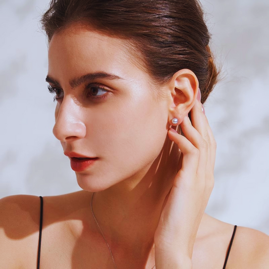 5mm-7.5mm 18K Solid Gold Japanese Tama Akoya Seawater Pearl Stud Earrings - AAA Quality