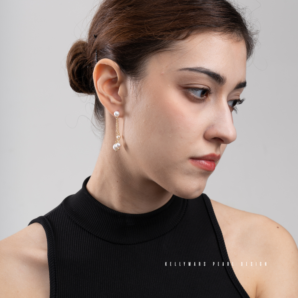 Aeris – 3–5.5mm Natural Freshwater Dangling Pearl Earrings in 18K Gold Plated