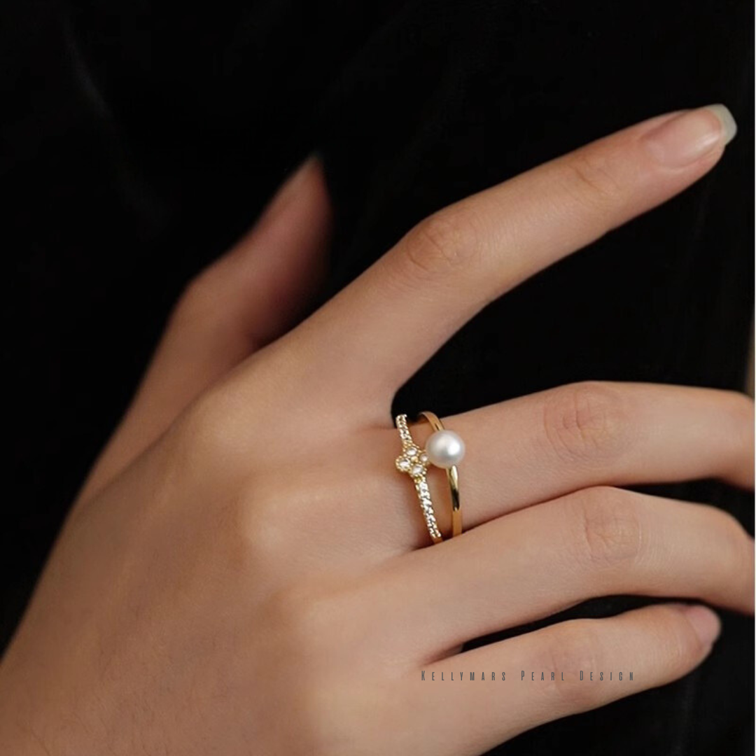 Vela – 5–5.5mm Natural Pearl Adjustable Open Ring in 18K Gold Plated