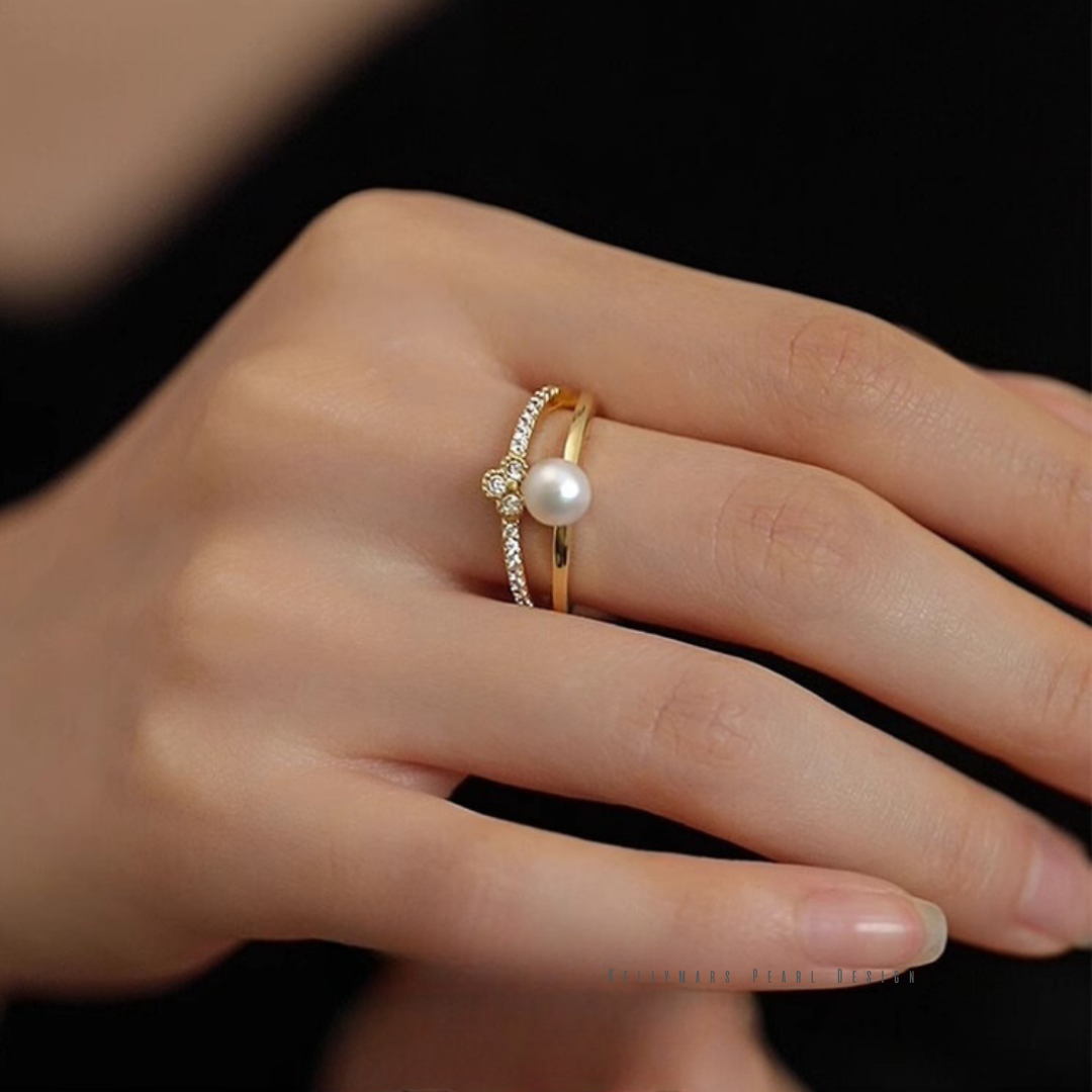 Vela – 5–5.5mm Natural Pearl Adjustable Open Ring in 18K Gold Plated