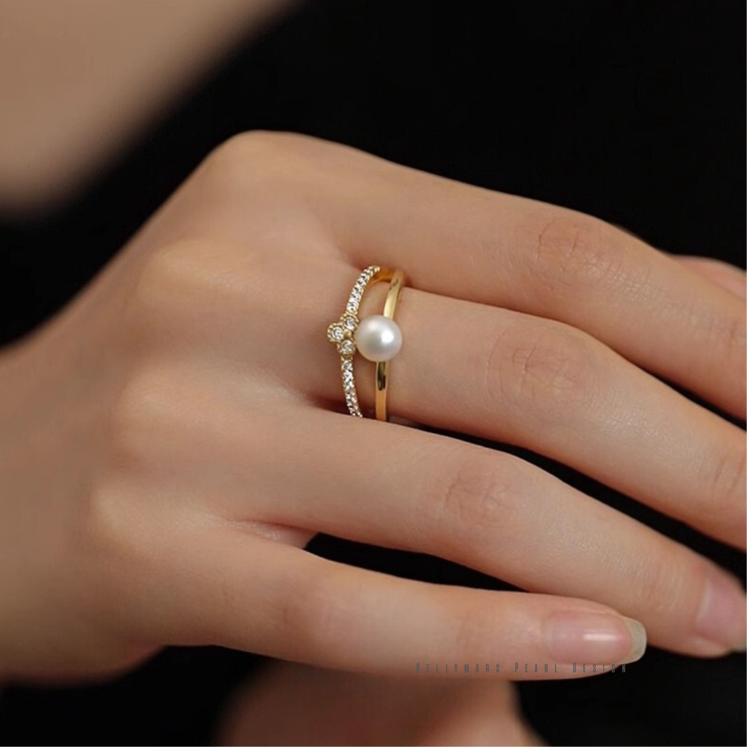 Vela – 5–5.5mm Natural Pearl Adjustable Open Ring in 18K Gold Plated