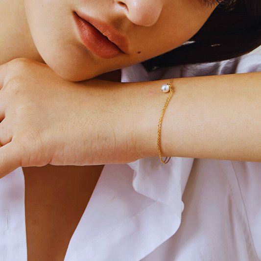 5mm-5.5mm 18K Solid Gold Japanese Akoya Minimalist Single Pearl Bracelet - AAA Quality