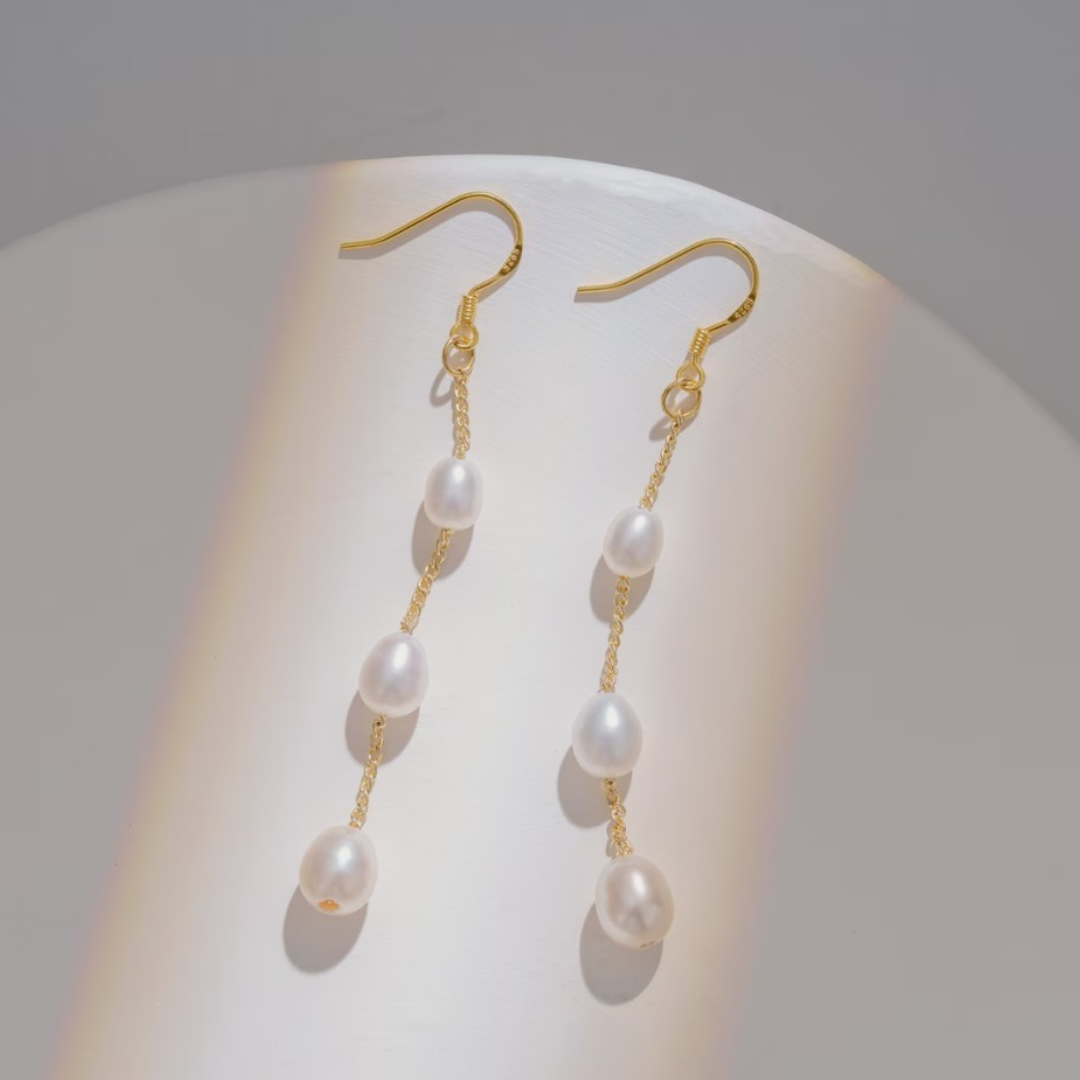5mm-5.5mm 18K Solid Gold Natural Freshwater Pearl Drop Earrings - AAA Quality