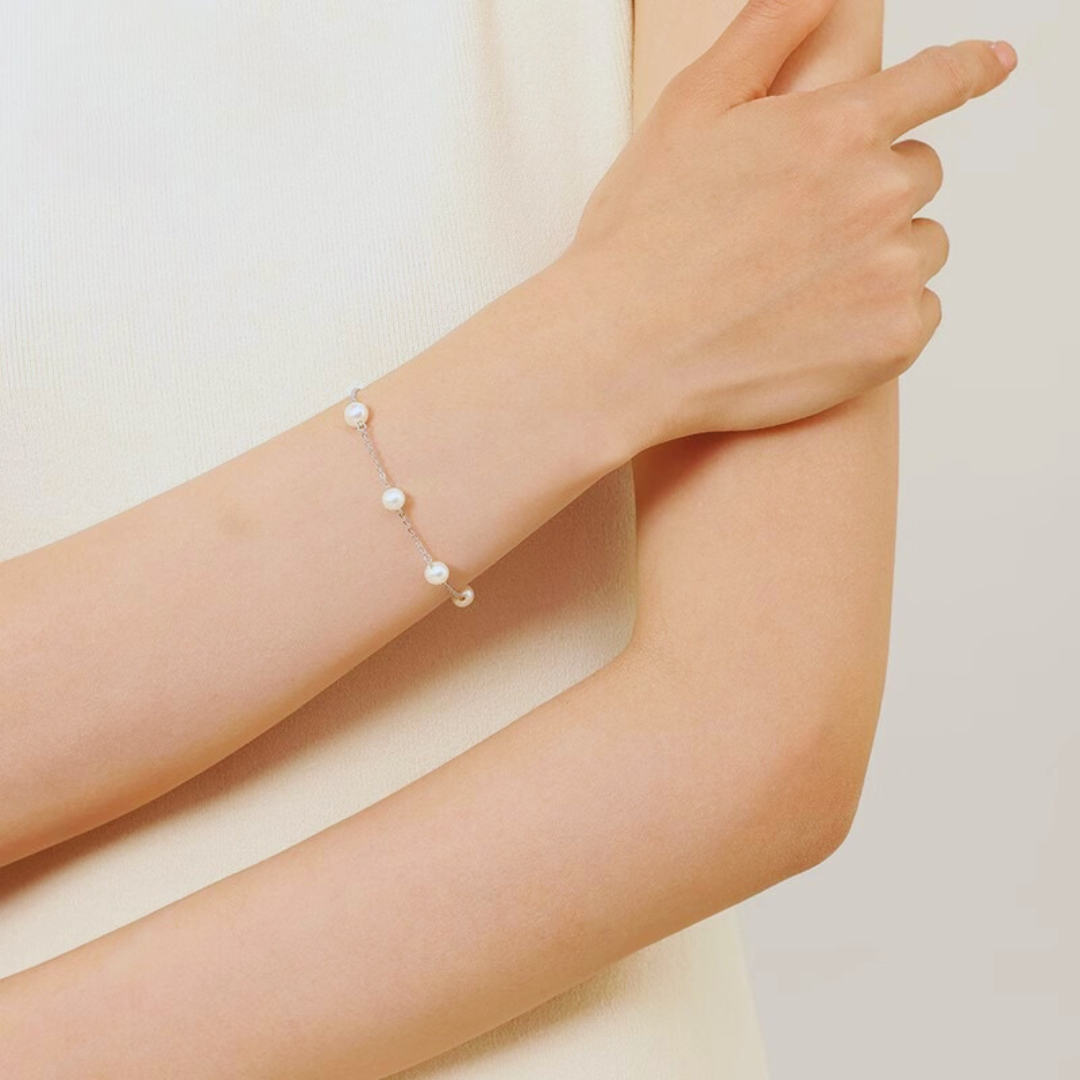 Elle – 6–6.5mm Hypoallergenic Pure Silver Natural Freshwater Pearl Tincup Bracelet