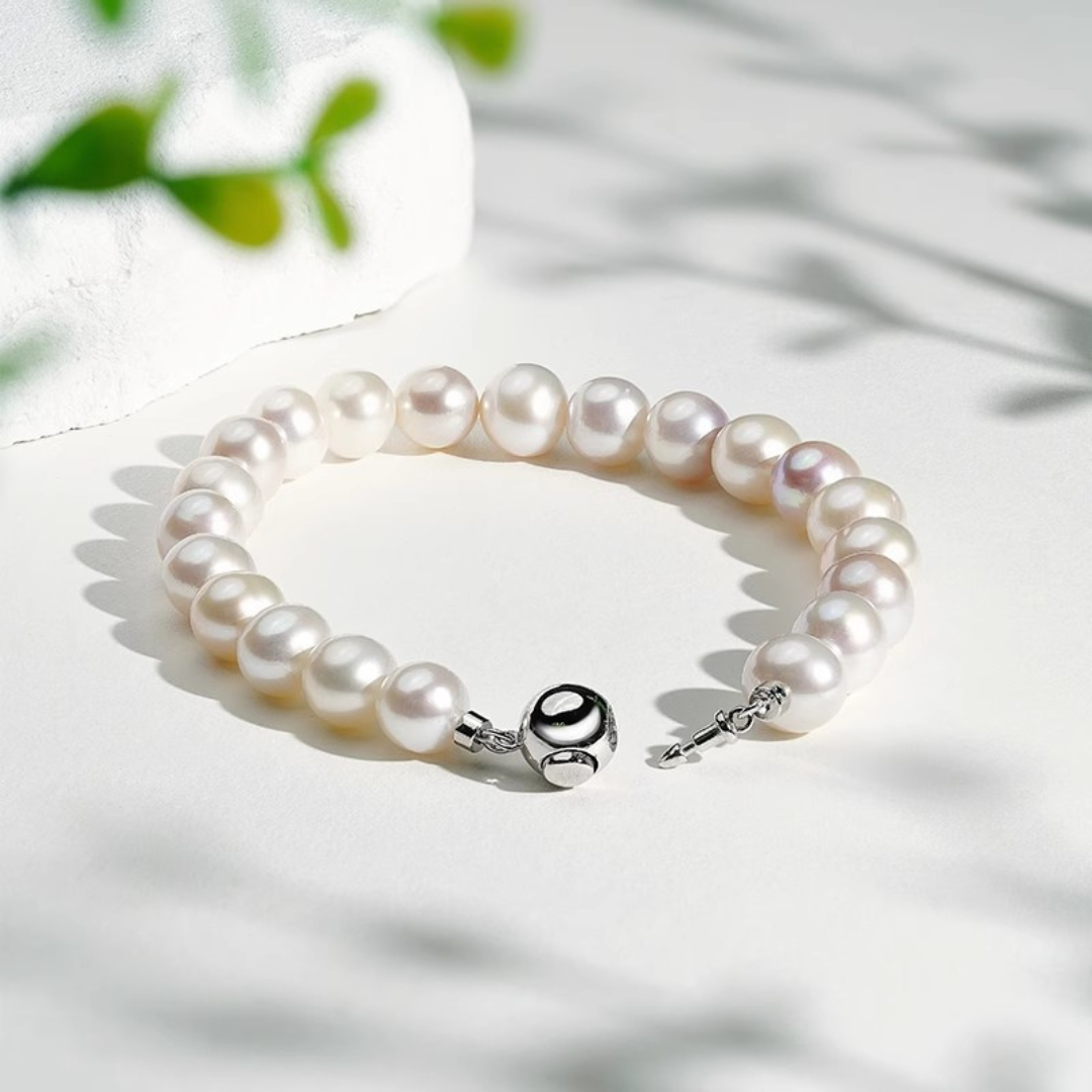 7.0mm-9.5mm Natural White Freshwater Pearl Bracelet - AAA+ Quality