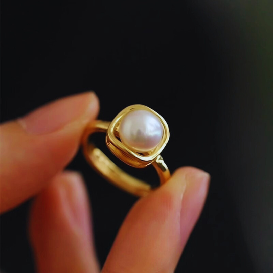 8mm-8.5mm Gold Design Aurora Freshwater Pearl Adjustable Ring - AAA  Quality