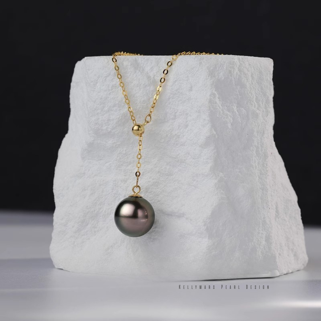 Vesper – 9–9.5mm Black Tahitian Y-Shaped Adjustable Pearl Necklace in 18K Solid Gold