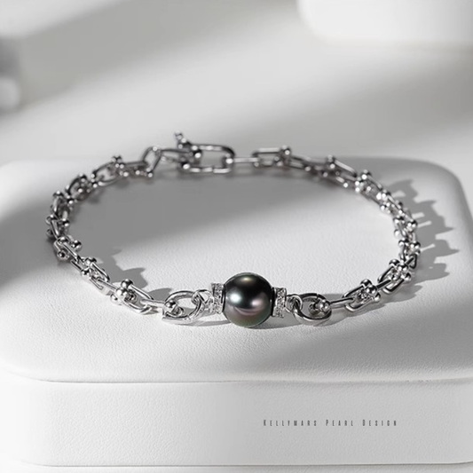 Zyra – 9–9.5mm Hypoallergenic 925 Sterling Silver Black Tahitian Pearl Bracelet