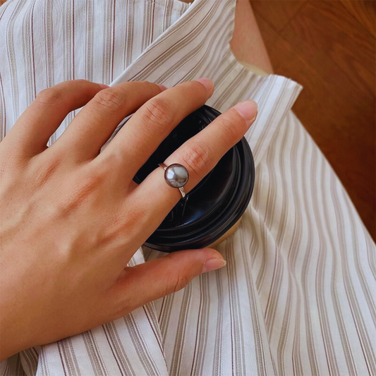 9mm-9.5mm 18K White Gold Tahitian Black Pearl Ring - AAA Quality