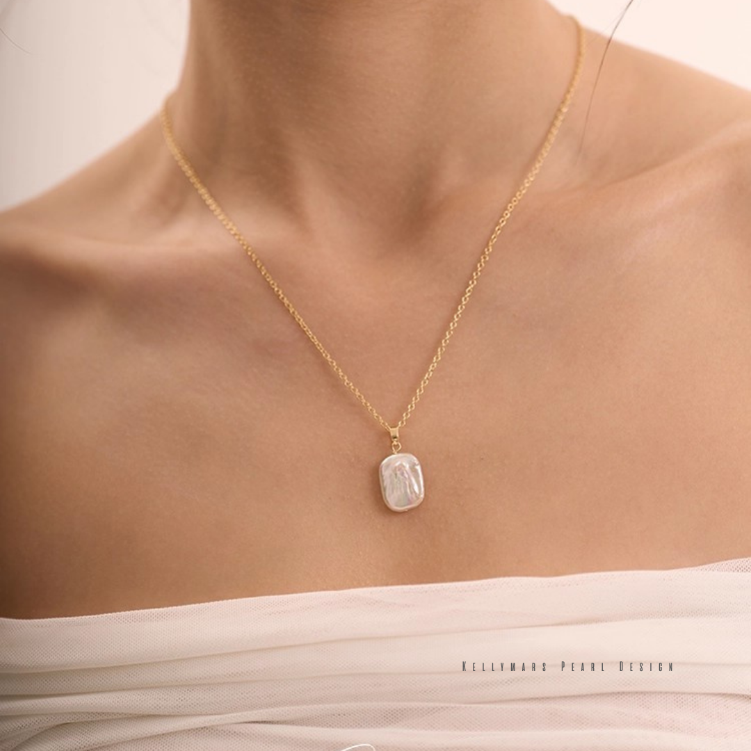 Aura – 12–14mm Minimalist Baroque Pearl Pendant Necklace in 18K Gold Plated