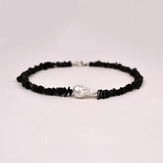 Natural Black Agate Mixed with Large Baroque Pearl Necklace