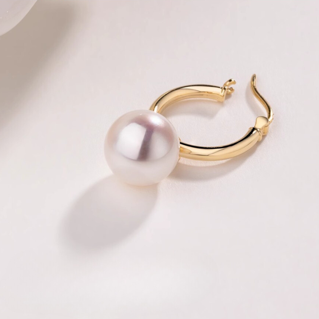 18K Gold Japanese Akoya Pearl Hoop Via Earrings - AAA Quality