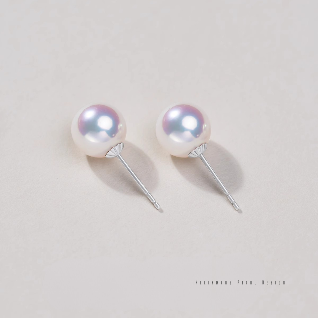 Real Japanese Akoya pearl stud earrings in 925 silver, minimalist and dainty pearl jewelry for everyday wear or gift.