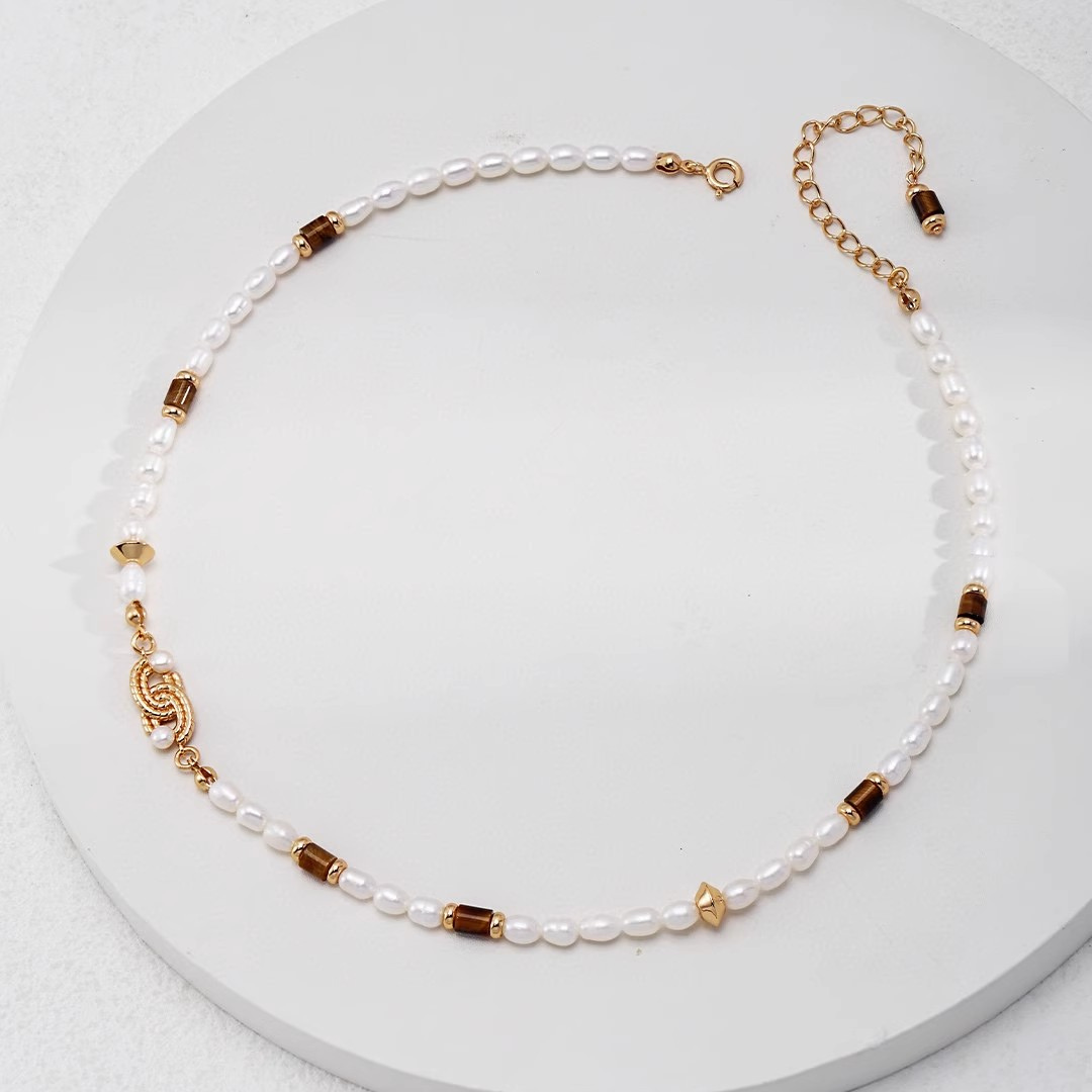 Maillard style pearl and tiger eye mixed necklace