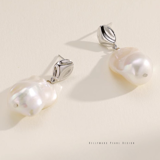 Calista – 14–16mm Hypoallergenic 925 Sterling Silver Natural Baroque Dainty Earrings