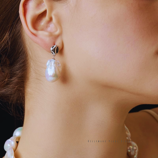 Calista – 14–16mm Hypoallergenic 925 Sterling Silver Natural Baroque Dainty Earrings