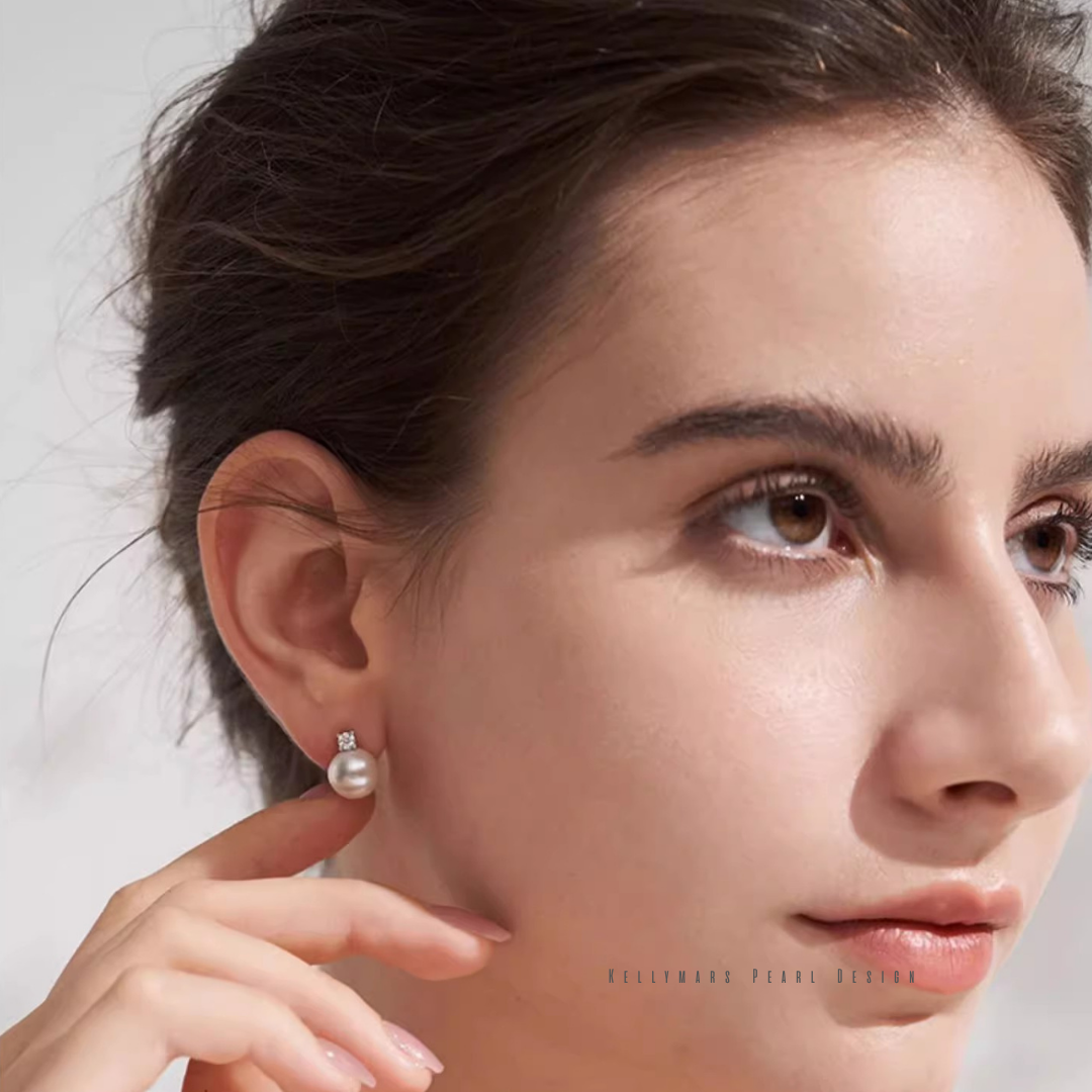 Princess – 9–9.5mm Edison Freshwater Pearl Earrings in 18K Solid White Gold