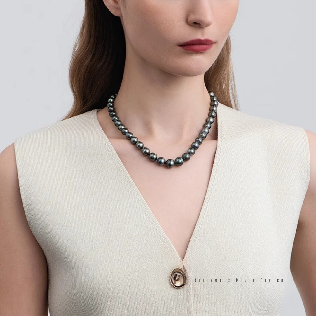 Raven – 8–9mm Black Tahitian Baroque Ripple Pearl Necklace in 925 Sterling Silver