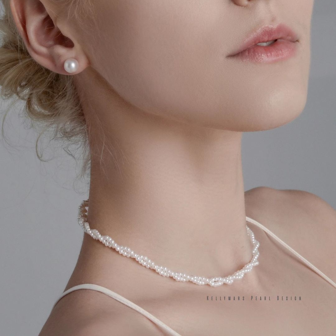 Twilight - 2.5–3mm Double-Layered Natural Freshwater Aurora Pearl Necklace in 18K Solid Gold