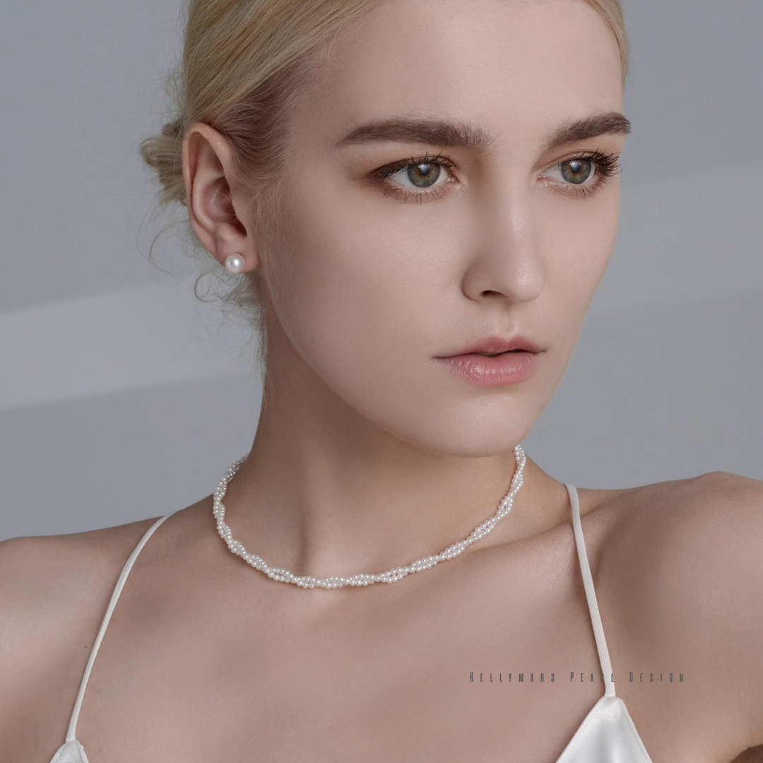 Twilight - 2.5–3mm Double-Layered Natural Freshwater Aurora Pearl Necklace in 18K Solid Gold