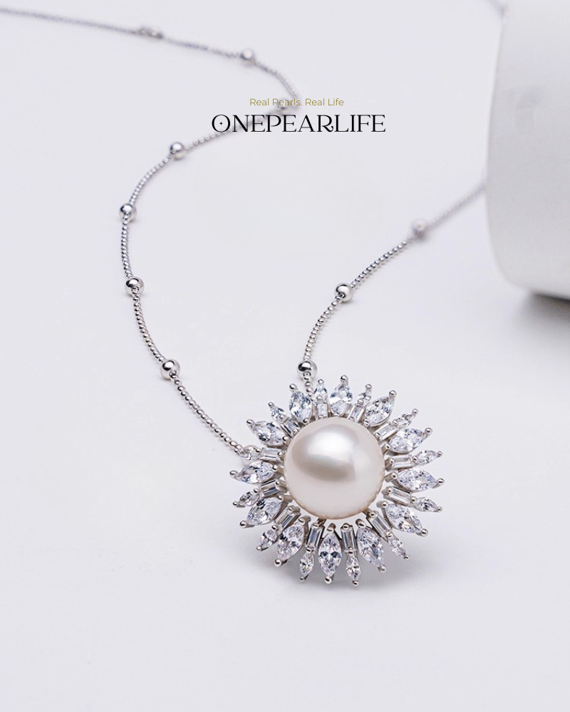 BigSolaria – AAA Quality Natural Freshwater Pearl Large Sunflower Pendant Necklace | 10–10.5mm | S925 Silver Onepearlife