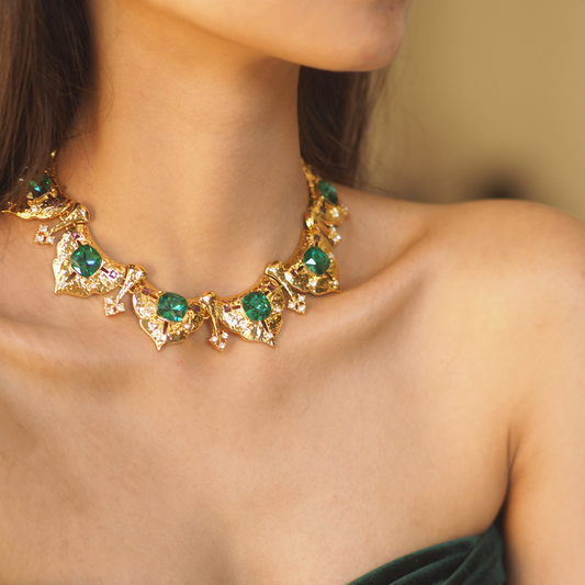 Hollywood Vintage Green Choker Necklace