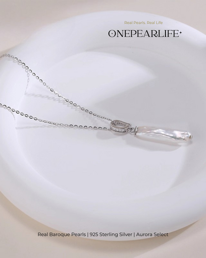 Eira – AAA Quality Natural Baroque Long Teardrop Pearl Pendant | 8×12mm | 18K Gold Vermeil orr 925 Sterling Silver