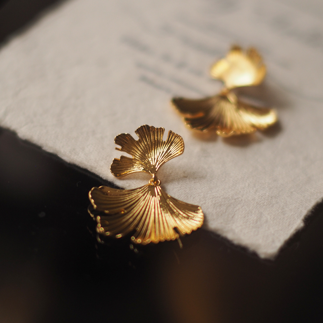 Designed Gold Ginkgo Leaf Earrings