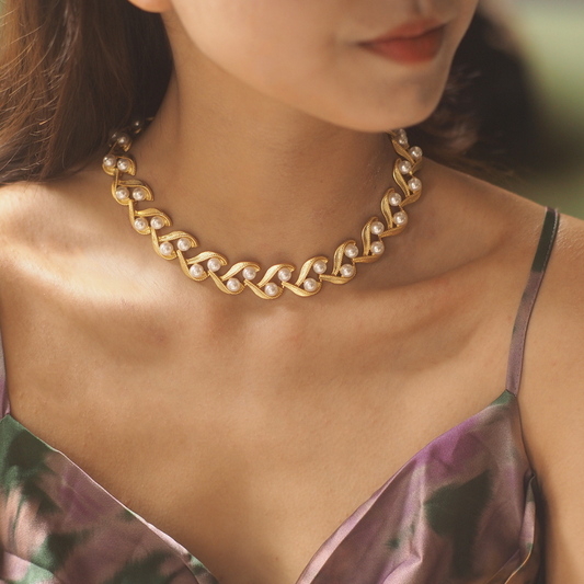 PRISTINE Vintage Gold Pearl Necklace