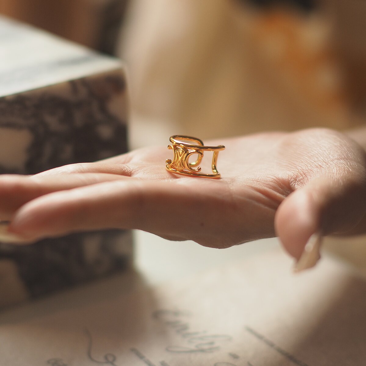 Gold Vintage Art Dec Ring