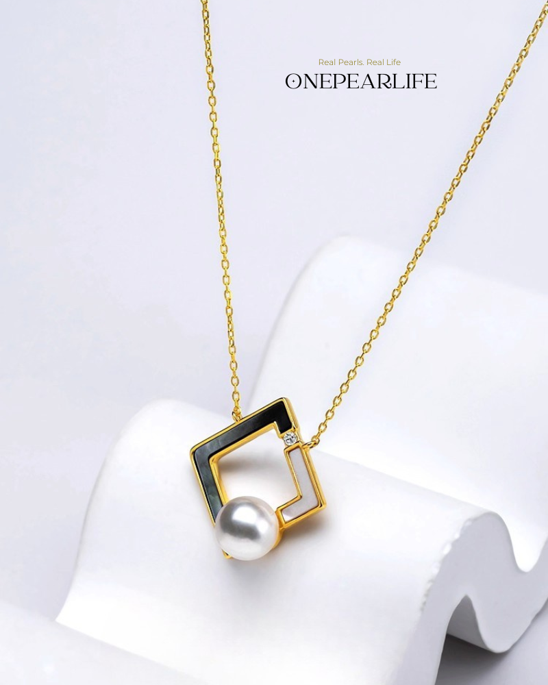 Notella – AAA Quality Natural Freshwater Pearl Pendant Necklace | 8–8mm | 18K Gold Vermeil Onepearlife