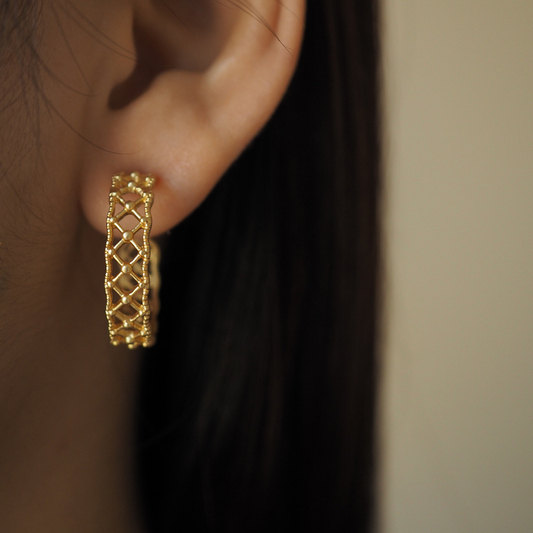 Dainty Gold Vintage Earrings